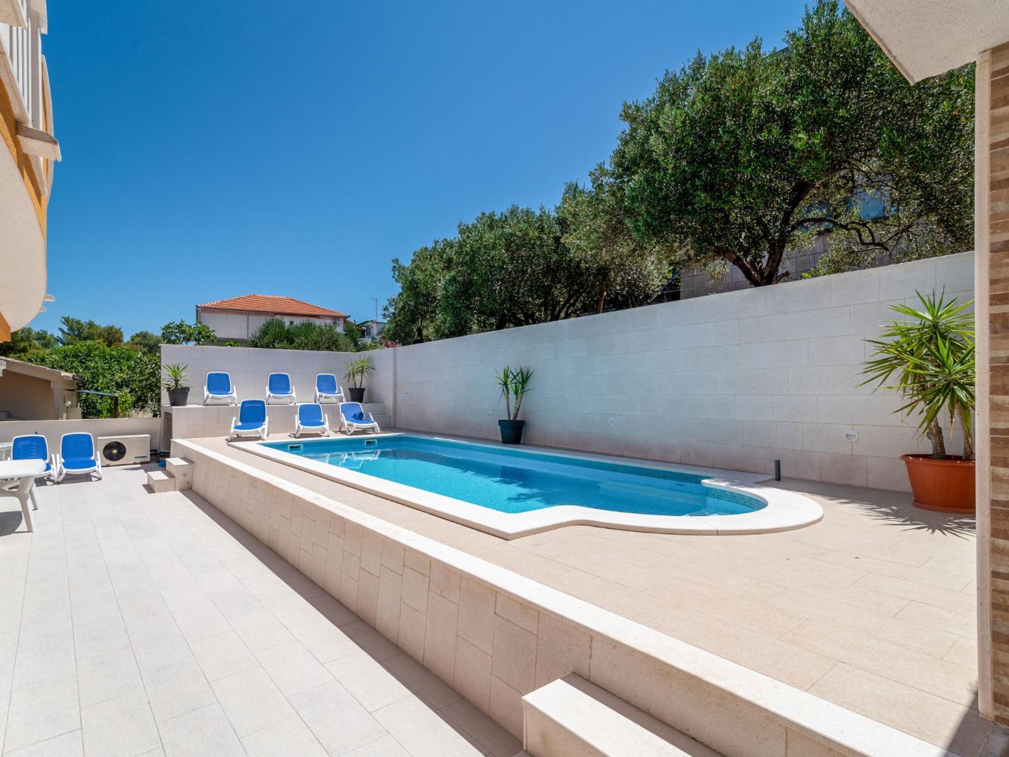 Apartment Mornar-5 By Interhome Trogir Exterior foto